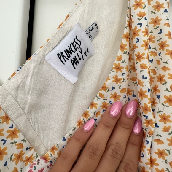 NELLIE TWO TONE MINI DRESS YELLOW / PINK FLORAL - Picture 3 of 3